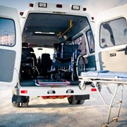Перевозка лежачих больных и инвалидов-колясочников фото