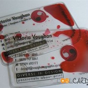 Прозрачные визитки из пластика