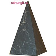 Пирамида из шунгита «высокая» неполированная, 14см фото