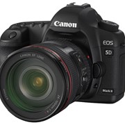 Фотоаппарат цифровой Canon EOS 5D Mark II Kit 24-105
