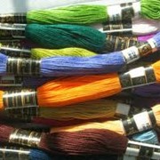 Нитки для вязания и вышивания. Мулине. фотография