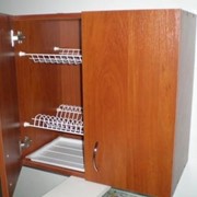 Навесной шкаф из ЛДСП (полочка, сушка для посуды) фото