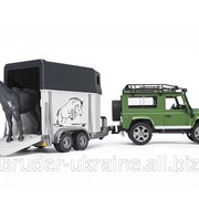 Джип Land Rover Defender с прицепом для перевозки лошадей+лошадь 02592 фото