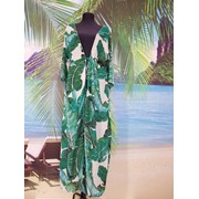 Женская пляжная накидка белая с зелеными пальмовыми листьями